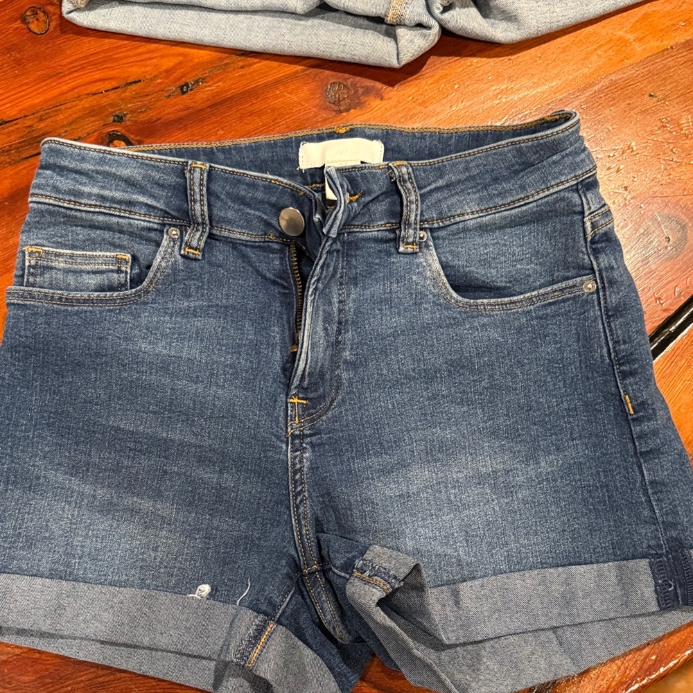 H&M Women's High Waist Denim Shorts - Dark Blue